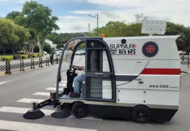 新疆龙里电动清扫车